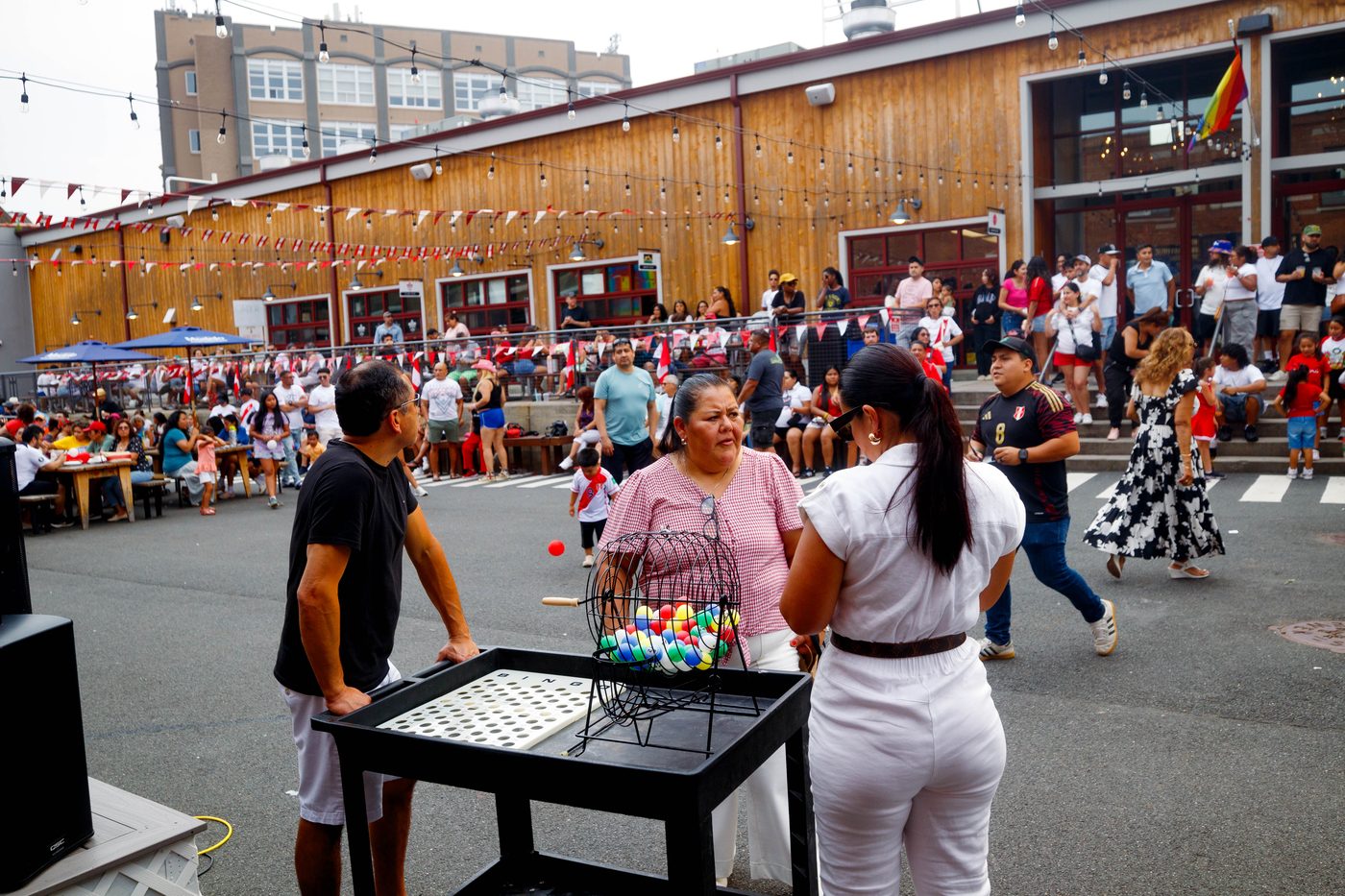 Live bingo round at the festival
